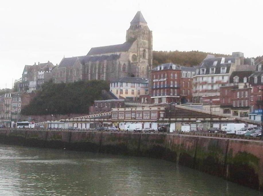 Le 101 - Les Locations Isahora Apartment Eu (Seine-Maritime) Bagian luar foto